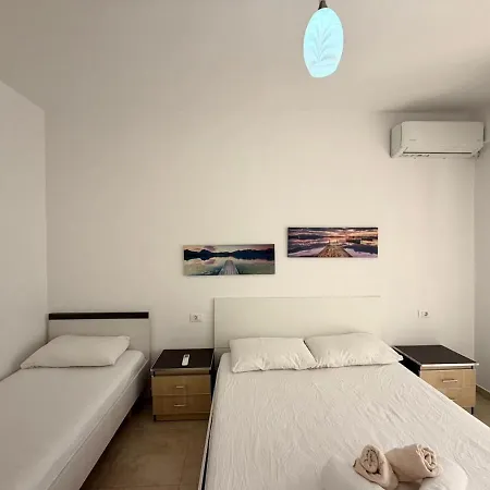Relaxing Balcony Escape - Free Parking -5 Guests Lejlighed Vlorë