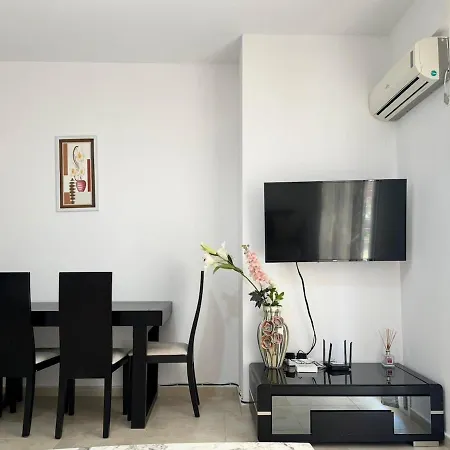 Relaxing Balcony Escape - Free Parking -5 Guests Vlorë